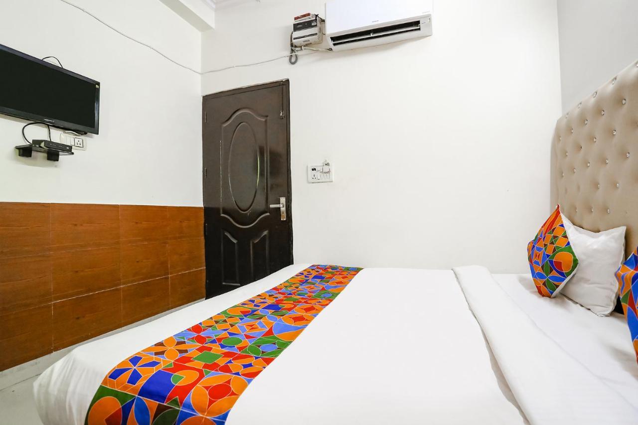 Fabhotel The Lazeez Neu-Delhi Exterior foto